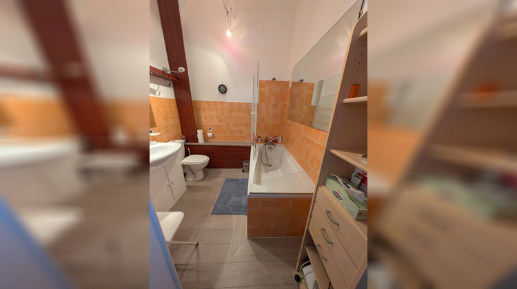 Ma-Cabane - Location Appartement MEHUN-SUR-YEVRE, 69 m²