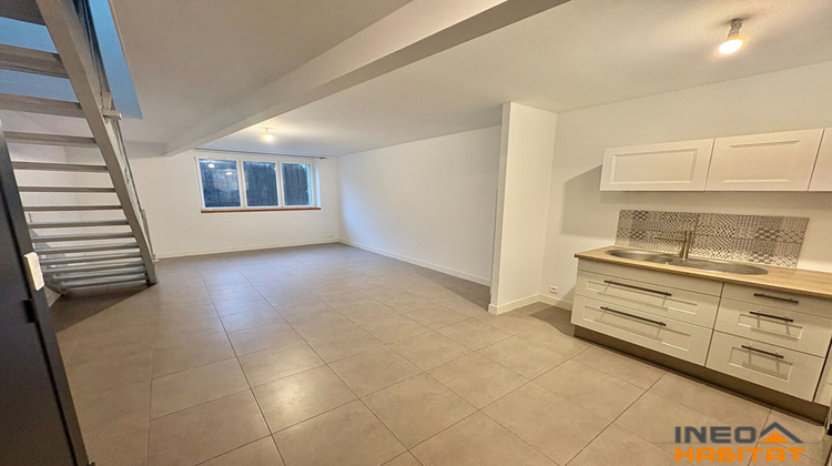 Ma-Cabane - Location Appartement MELESSE, 64 m²