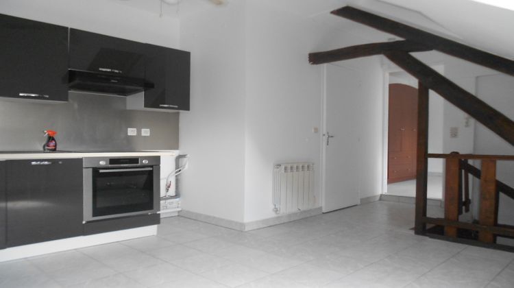 Ma-Cabane - Location Appartement Melun, 19 m²