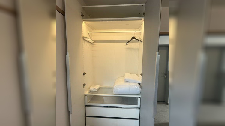 Ma-Cabane - Location Appartement MENNECY, 27 m²