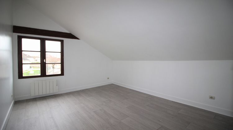 Ma-Cabane - Location Appartement MEREVILLE, 73 m²