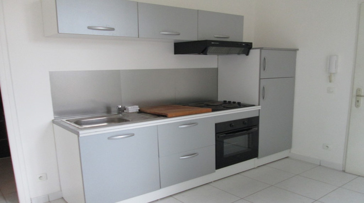 Ma-Cabane - Location Appartement MERY-SUR-OISE, 42 m²