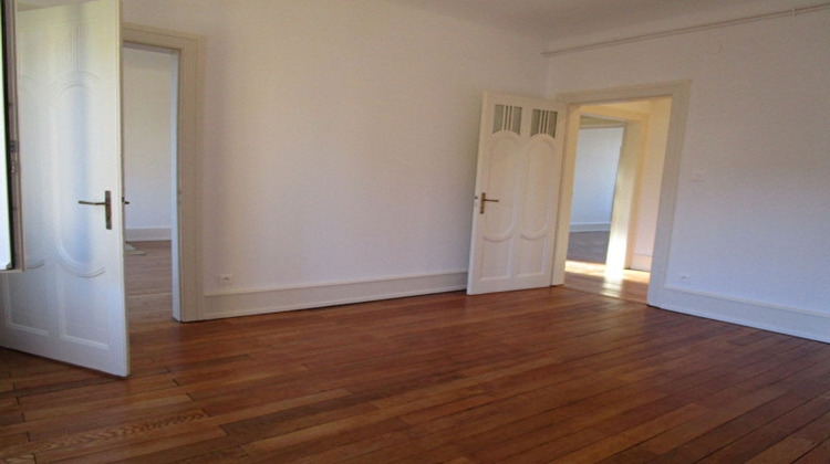 Ma-Cabane - Location Appartement METZ, 205 m²