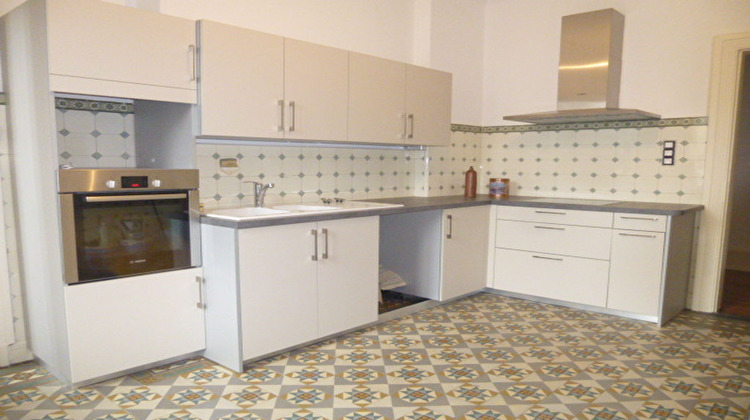 Ma-Cabane - Location Appartement METZ, 205 m²