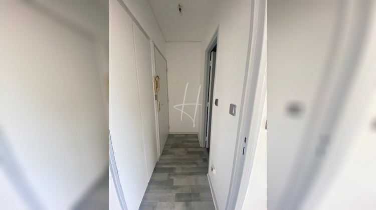 Ma-Cabane - Location Appartement Metz, 26 m²