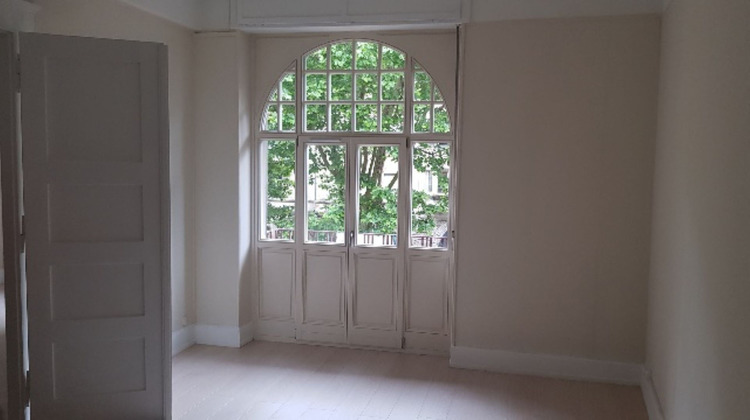 Ma-Cabane - Location Appartement METZ, 199 m²