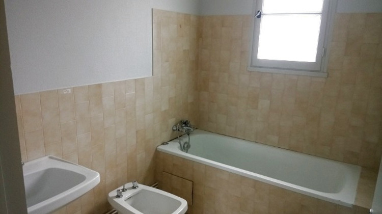 Ma-Cabane - Location Appartement Meung-sur-Loire, 57 m²