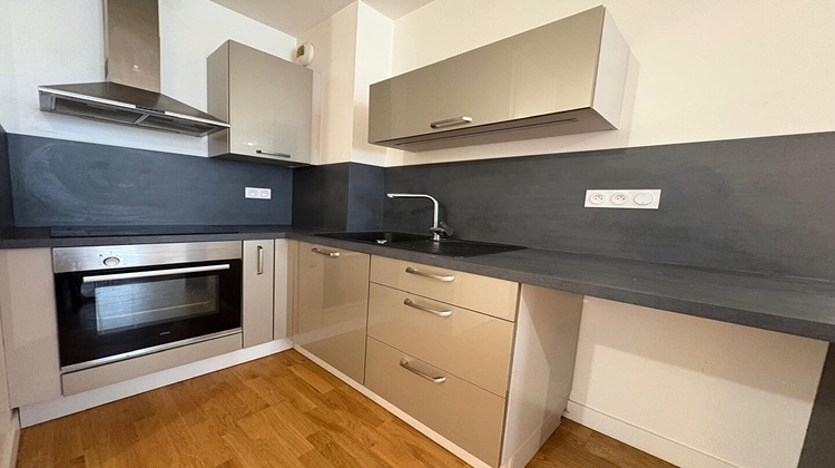 Ma-Cabane - Location Appartement MEUNG-SUR-LOIRE, 32 m²