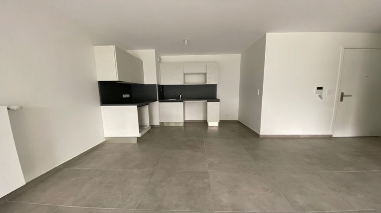 Ma-Cabane - Location Appartement Meylan, 64 m²