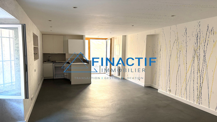 Ma-Cabane - Location Appartement MEYRARGUES, 29 m²
