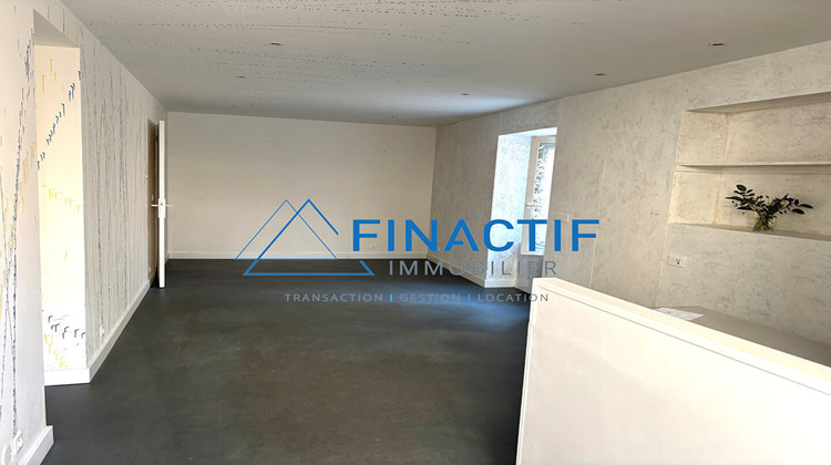 Ma-Cabane - Location Appartement MEYRARGUES, 29 m²