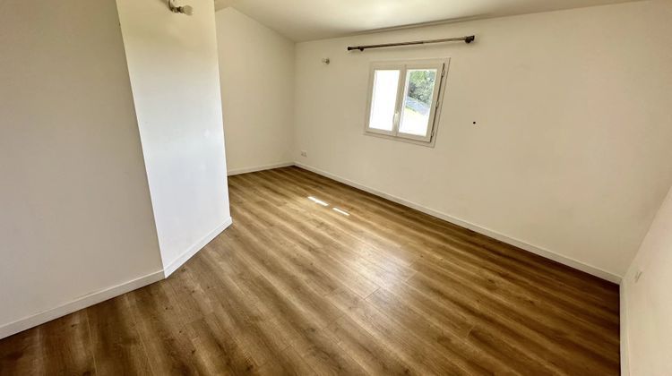 Ma-Cabane - Location Appartement Meyreuil, 120 m²