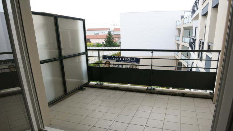 Ma-Cabane - Location Appartement Meyzieu, 30 m²