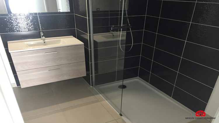 Ma-Cabane - Location Appartement Meyzieu, 62 m²