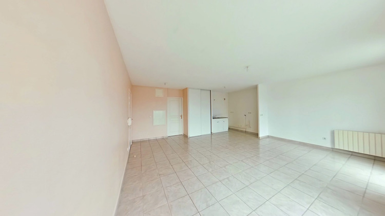 Ma-Cabane - Location Appartement Meyzieu, 65 m²