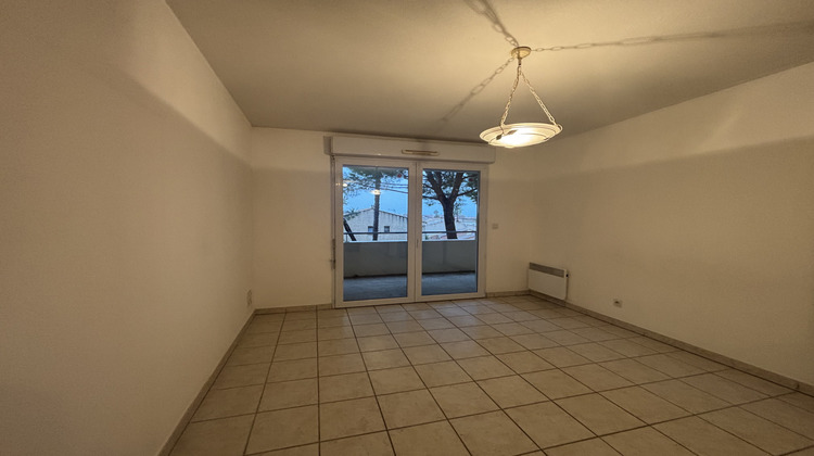 Ma-Cabane - Location Appartement Mèze, 33 m²