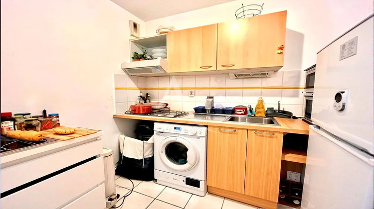 Ma-Cabane - Location Appartement MEZE, 40 m²
