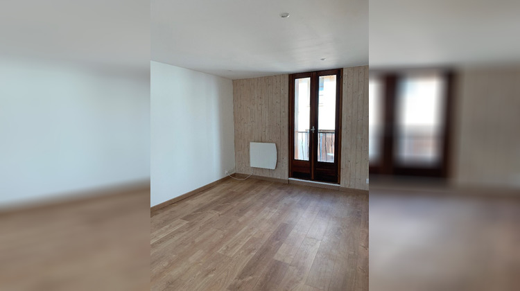 Ma-Cabane - Location Appartement MEZE, 38 m²