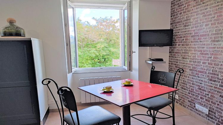 Ma-Cabane - Location Appartement MEZEL, 28 m²