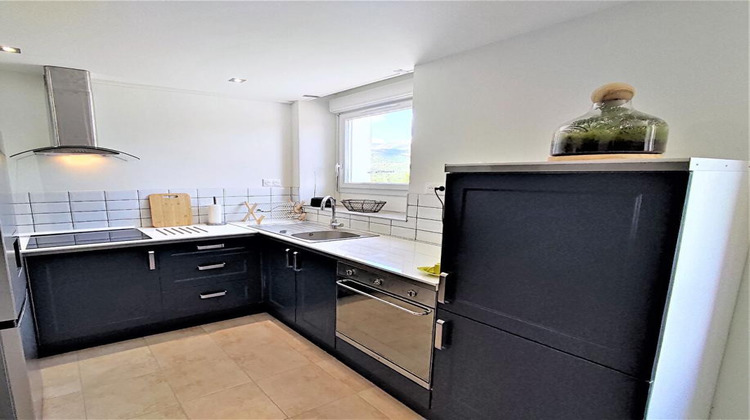 Ma-Cabane - Location Appartement MEZEL, 28 m²