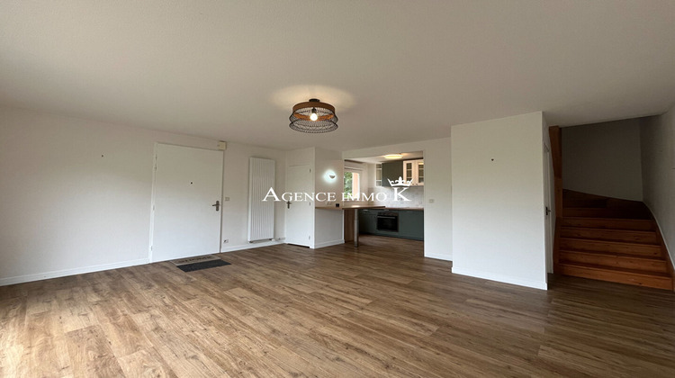Ma-Cabane - Location Appartement MIGNALOUX-BEAUVOIR, 63 m²