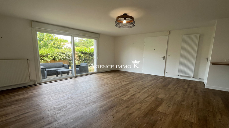 Ma-Cabane - Location Appartement MIGNALOUX-BEAUVOIR, 63 m²