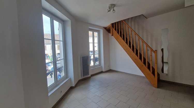 Ma-Cabane - Location Appartement MILLY-LA-FORET, 32 m²