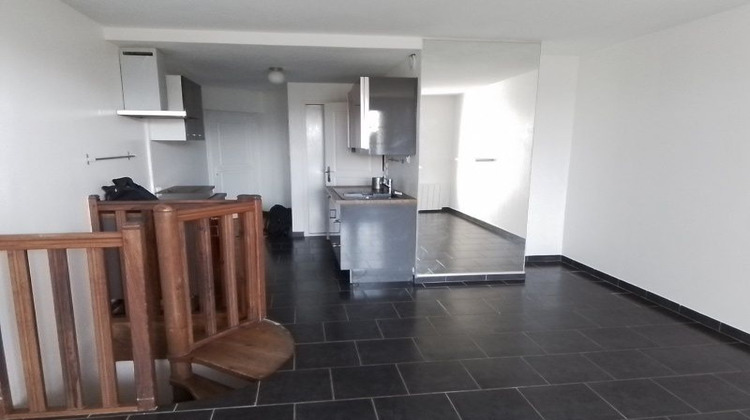 Ma-Cabane - Location Appartement MIONNAY, 33 m²