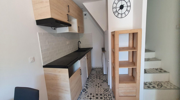 Ma-Cabane - Location Appartement Mirabeau, 33 m²