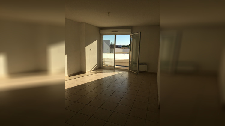 Ma-Cabane - Location Appartement Miramas, 47 m²