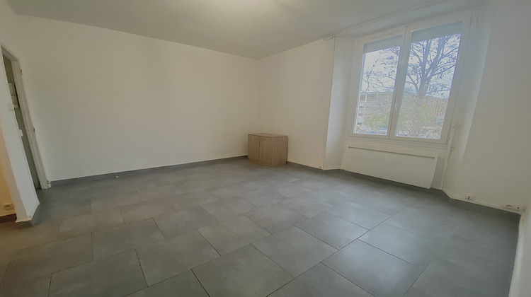 Ma-Cabane - Location Appartement Miramas, 44 m²