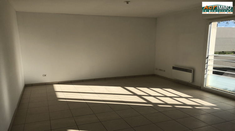 Ma-Cabane - Location Appartement MIRAMAS, 62 m²