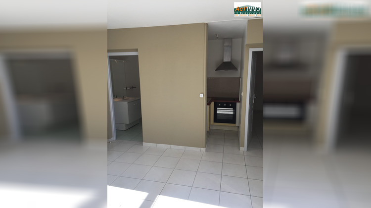 Ma-Cabane - Location Appartement MIRAMAS, 38 m²