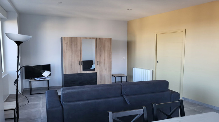 Ma-Cabane - Location Appartement Mirambeau, 30 m²