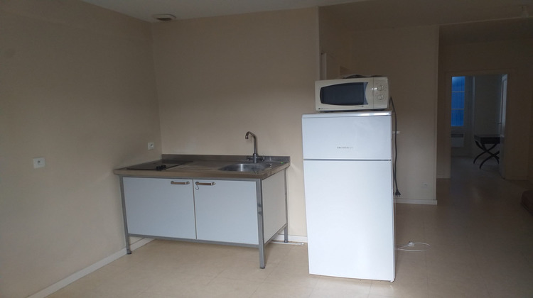 Ma-Cabane - Location Appartement Mirambeau, 34 m²