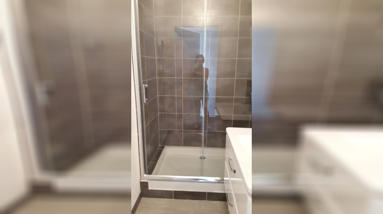 Ma-Cabane - Location Appartement MIREBEAU-SUR-BEZE, 55 m²