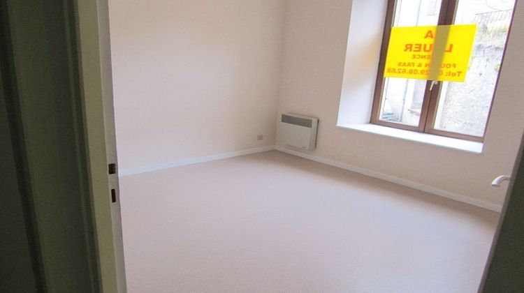 Ma-Cabane - Location Appartement Mirecourt, 58 m²