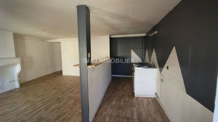 Ma-Cabane - Location Appartement Mirecourt, 57 m²