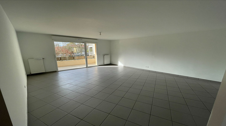 Ma-Cabane - Location Appartement MIRIBEL, 86 m²
