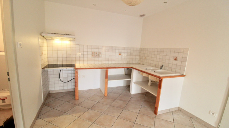 Ma-Cabane - Location Appartement MONCLAR, 57 m²