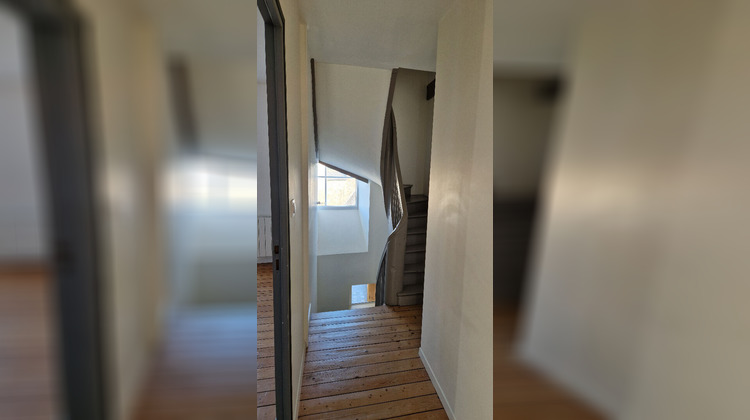 Ma-Cabane - Location Appartement MONCONTOUR, 90 m²