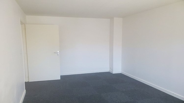 Ma-Cabane - Location Appartement MONDEVILLE, 87 m²