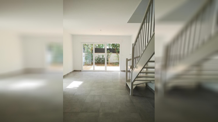 Ma-Cabane - Location Appartement MONDONVILLE, 70 m²