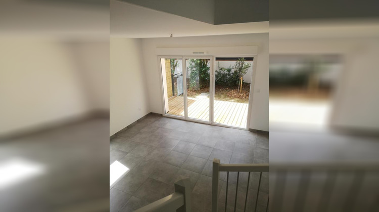 Ma-Cabane - Location Appartement MONDONVILLE, 70 m²