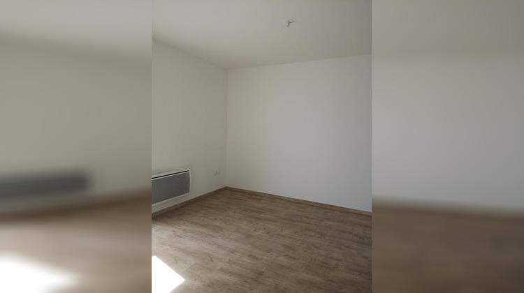 Ma-Cabane - Location Appartement MONDONVILLE, 70 m²