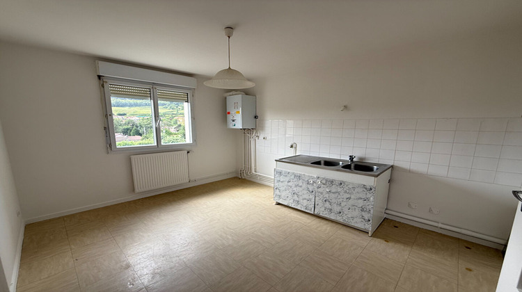Ma-Cabane - Location Appartement MONSOLS, 84 m²