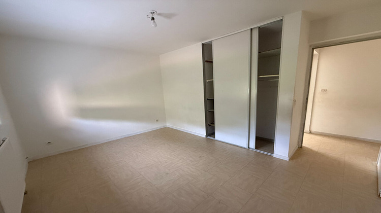 Ma-Cabane - Location Appartement MONSOLS, 84 m²