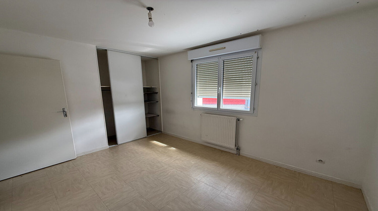 Ma-Cabane - Location Appartement MONSOLS, 84 m²