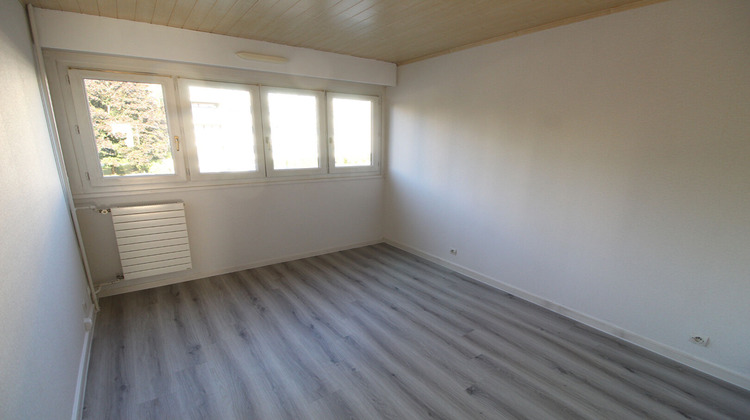 Ma-Cabane - Location Appartement MONT-SAINT-AIGNAN, 113 m²