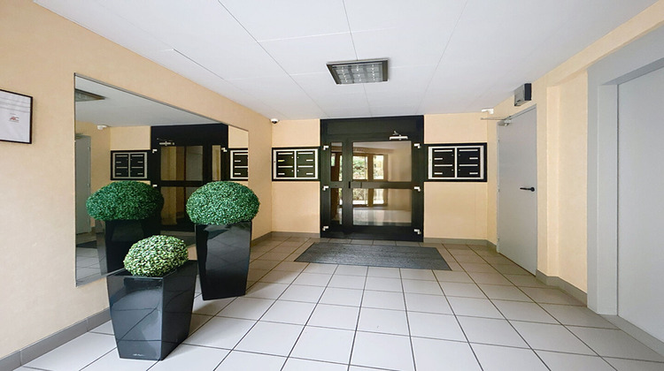 Ma-Cabane - Location Appartement MONT-SAINT-AIGNAN, 70 m²